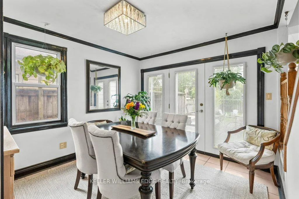 Photo 13 of 384 Thayer Avenue, Hamilton, Inch Park — HOMEH