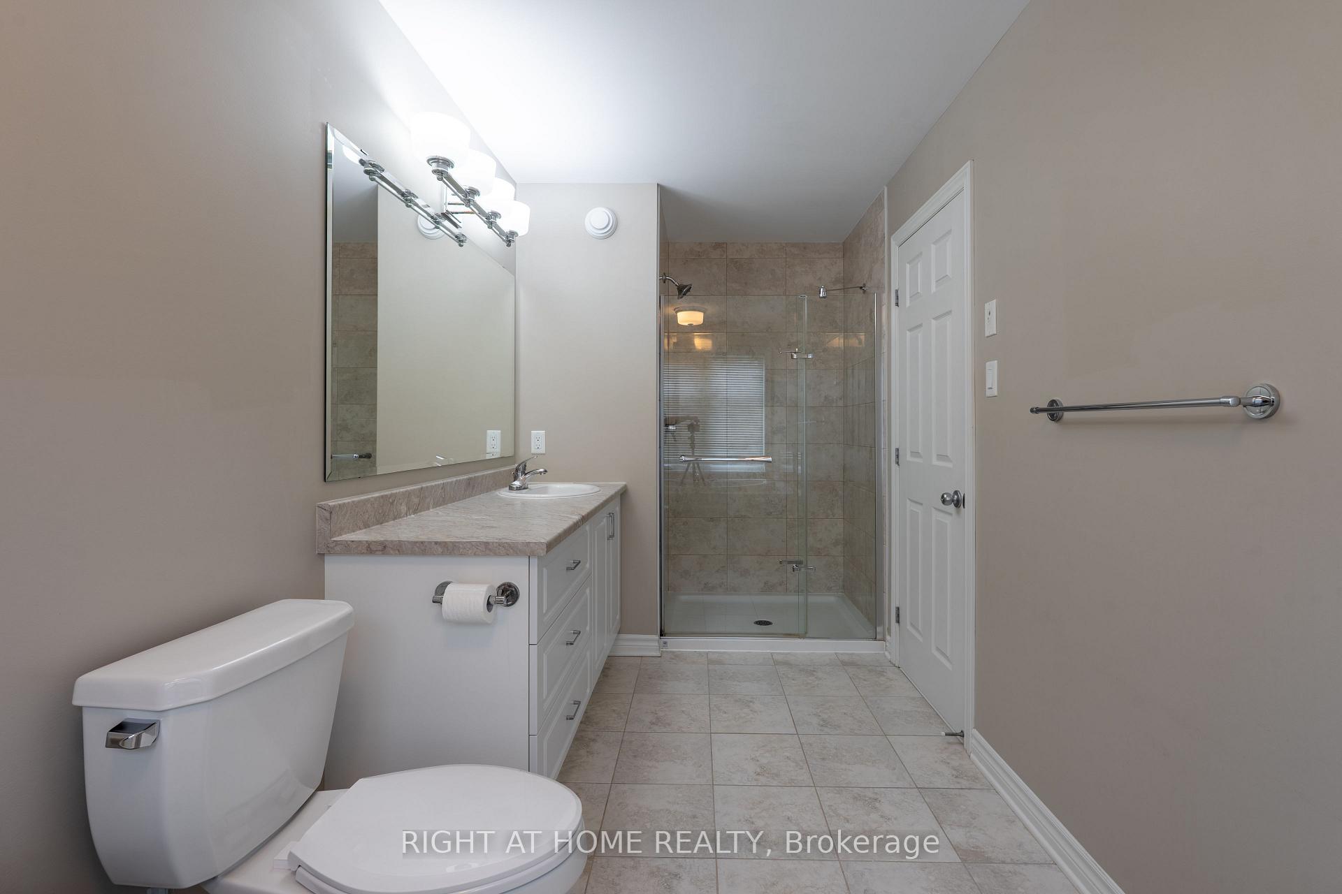 Photo 16 of 604 Egret Way, Ottawa, Barrhaven - Half Moon Bay — HOMEH