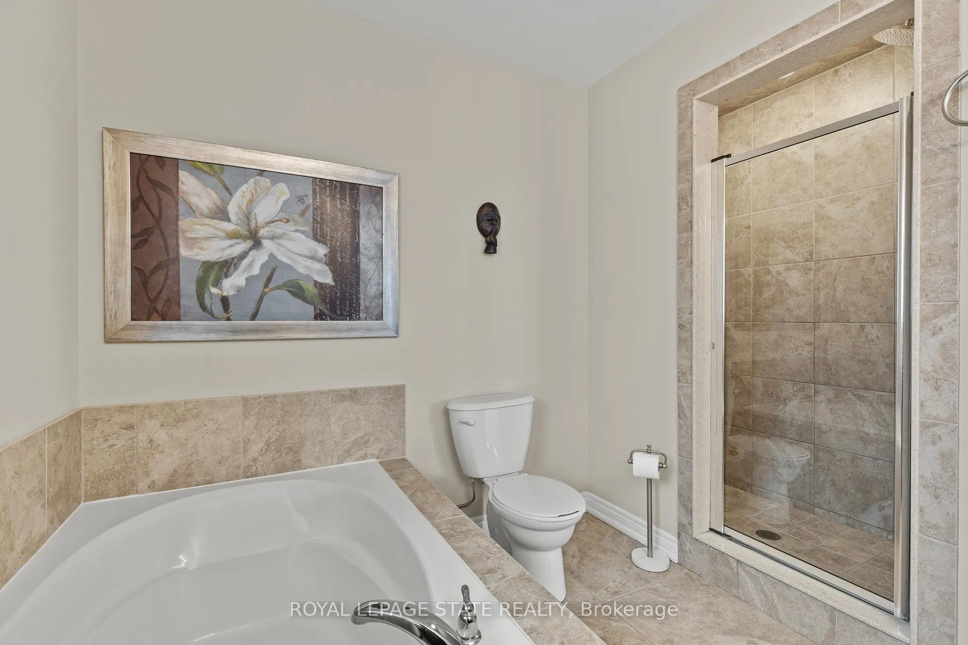Photo 31 of 67 Whittington Drive, Hamilton, Ancaster — HOMEH