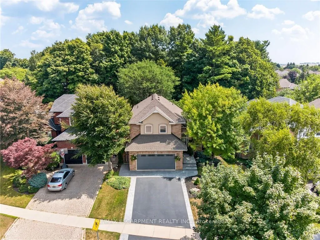 Photo 47 of 50 Longyear Drive, Hamilton, Waterdown — HOMEH