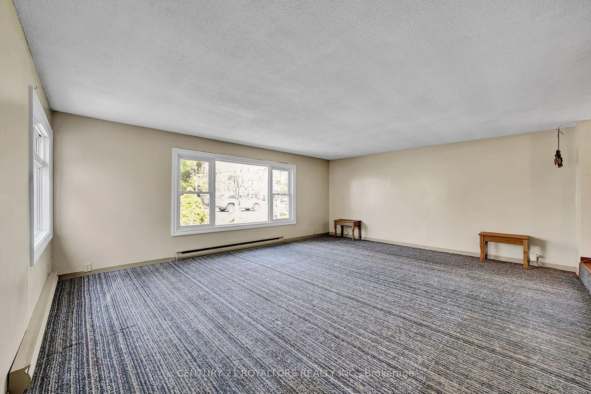 Photo 10 of 807 Joseph Street, Innisfil, Alcona — HOMEH