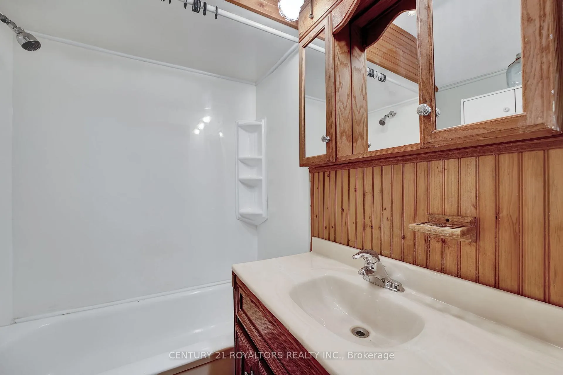 Photo 22 of 807 Joseph Street, Innisfil, Alcona — HOMEH