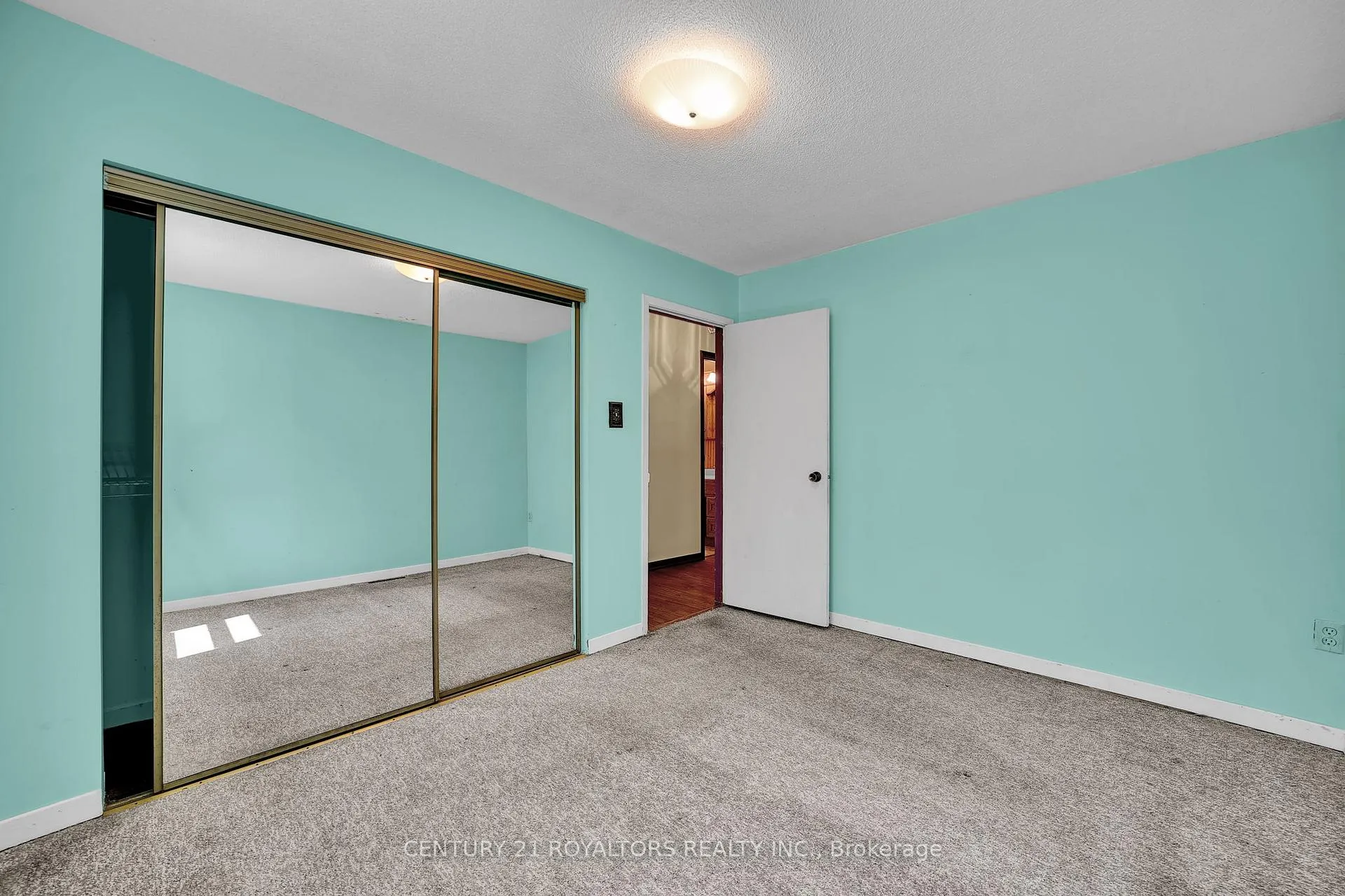 Photo 25 of 807 Joseph Street, Innisfil, Alcona — HOMEH