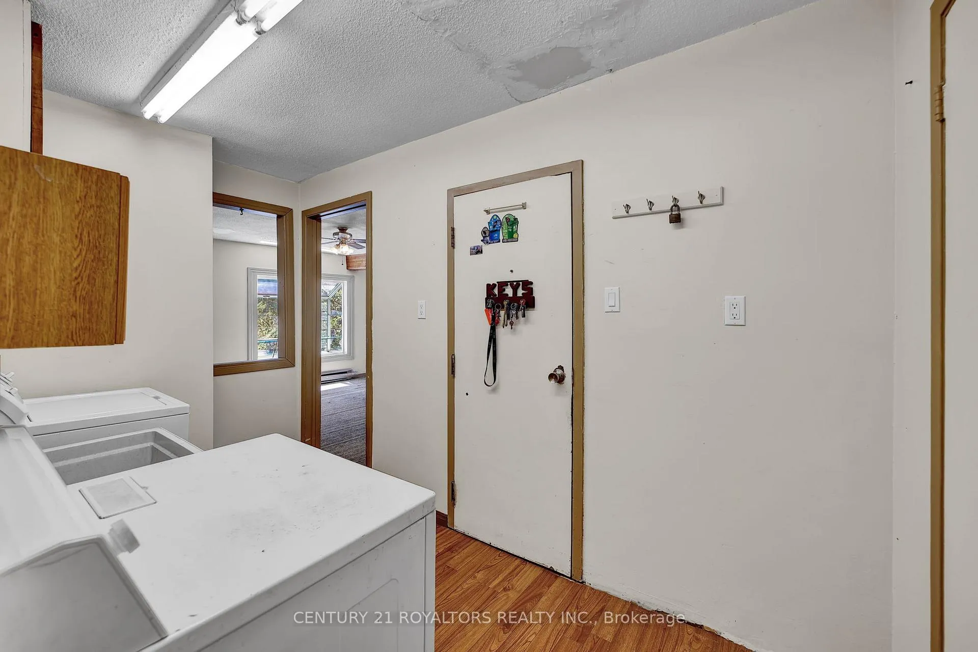 Photo 28 of 807 Joseph Street, Innisfil, Alcona — HOMEH