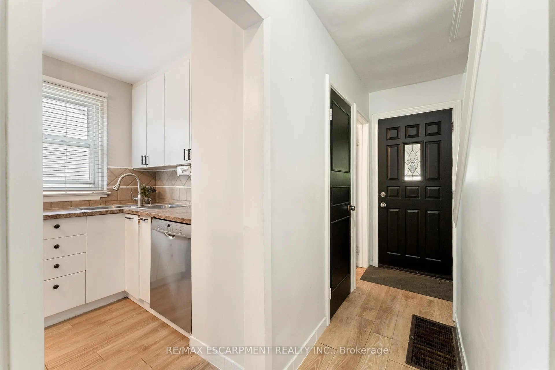 Photo 21 of 49 Eaton Place, Hamilton, McQuesten — HOMEH