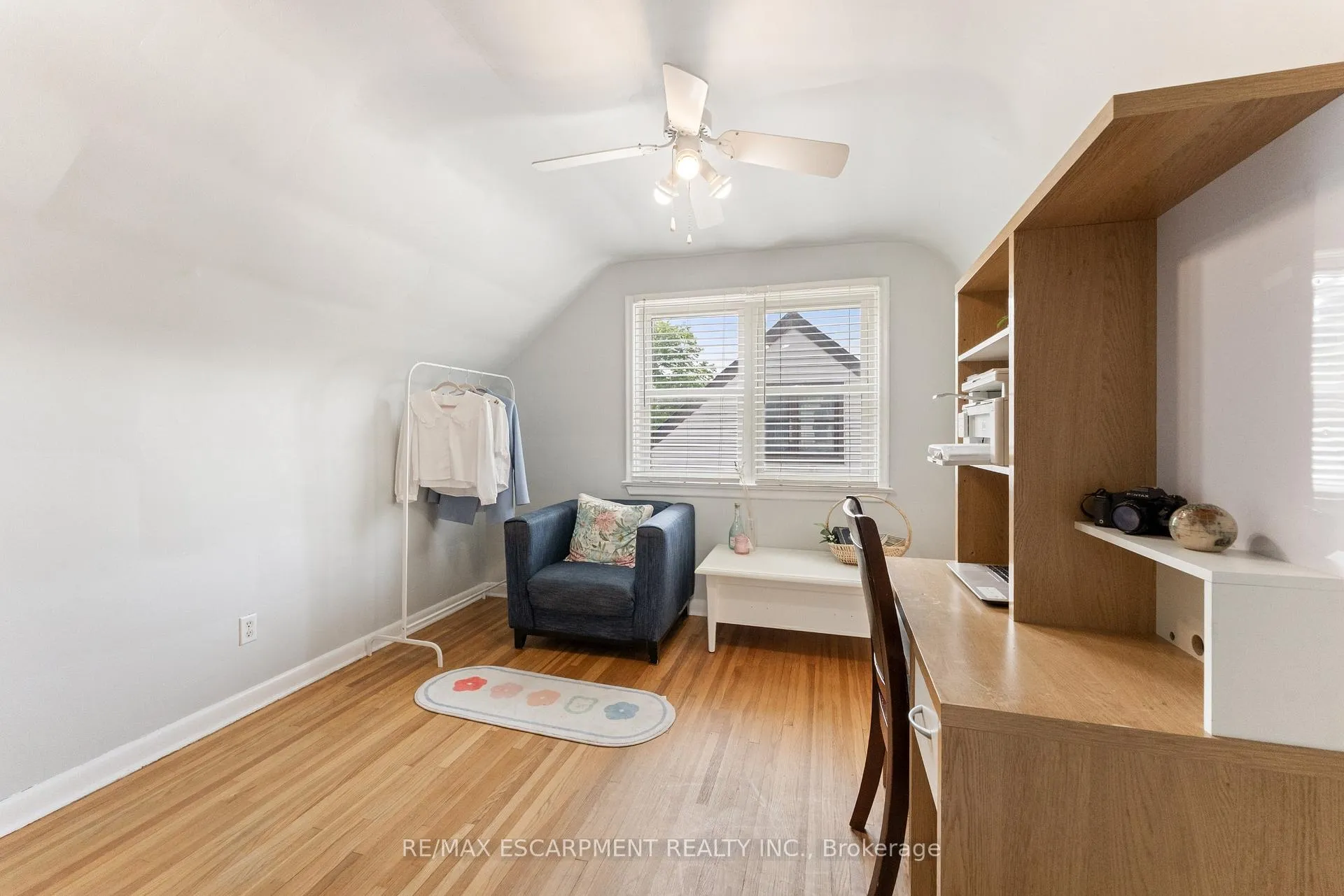 Photo 29 of 49 Eaton Place, Hamilton, McQuesten — HOMEH