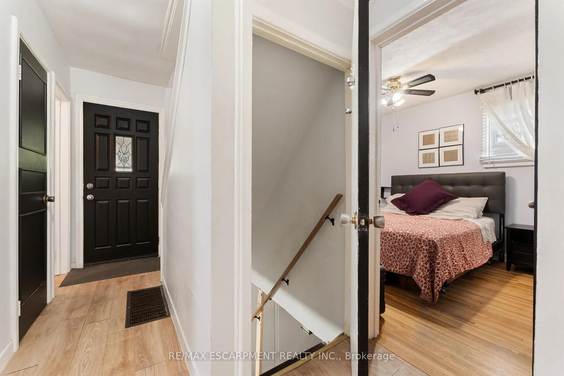 Photo 31 of 49 Eaton Place, Hamilton, McQuesten — HOMEH