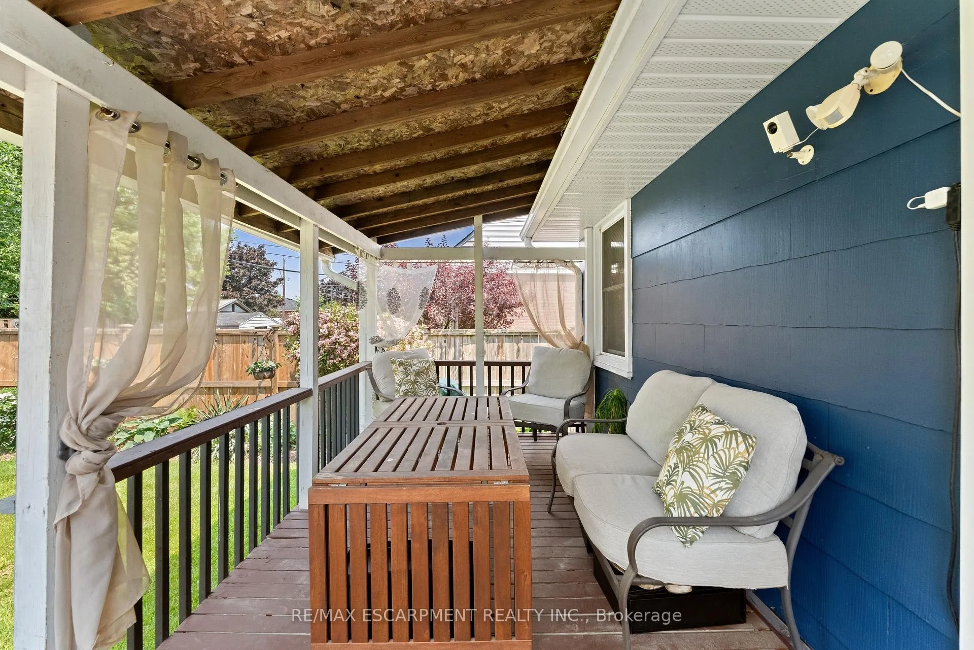 Photo 46 of 49 Eaton Place, Hamilton, McQuesten — HOMEH