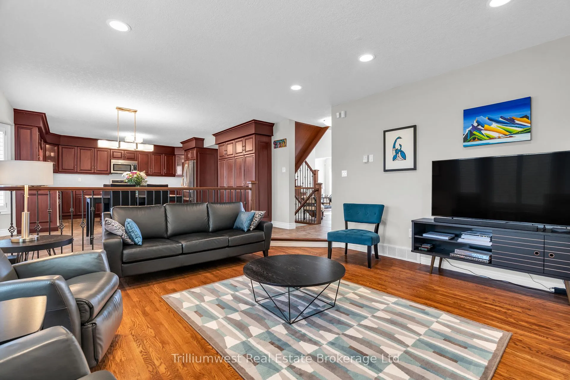 Photo 15 of 60 Robin Road, Guelph, Kortright East — HOMEH