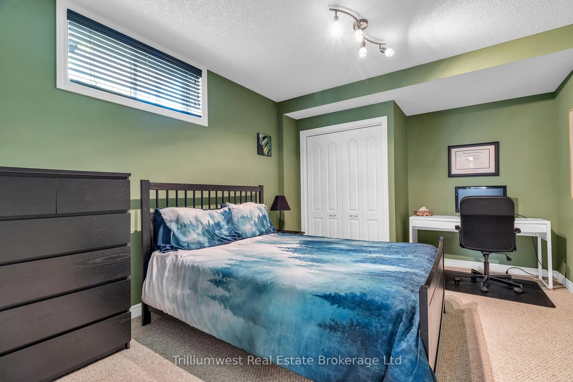 Photo 33 of 60 Robin Road, Guelph, Kortright East — HOMEH