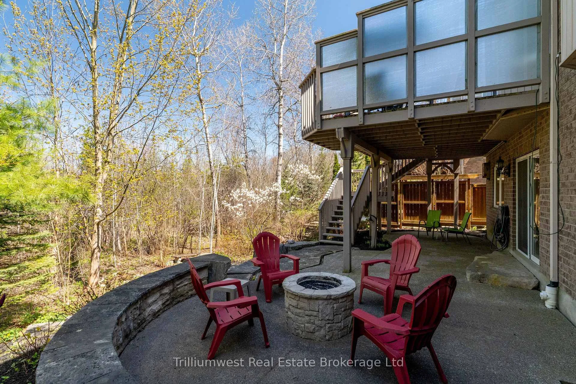 Photo 40 of 60 Robin Road, Guelph, Kortright East — HOMEH