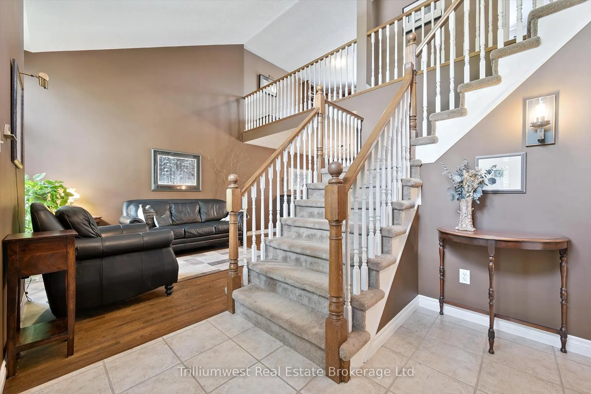 Photo 5 of 78 Pheasant Run Drive, Guelph, Kortright Hills — HOMEH