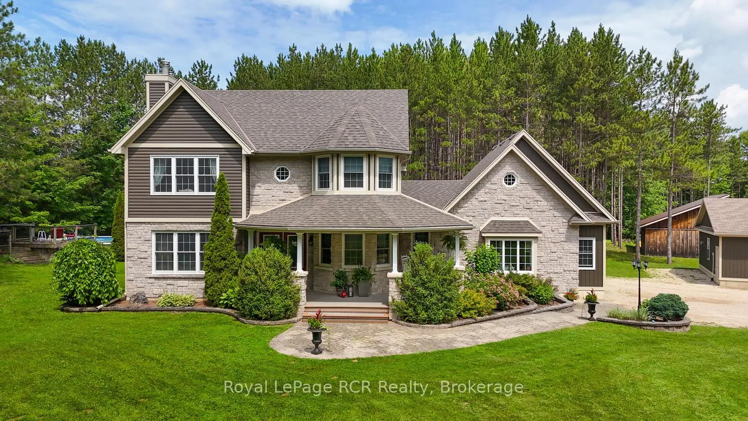 Photo 1 of 743055 Sideroad 10, Chatsworth — HOMEH