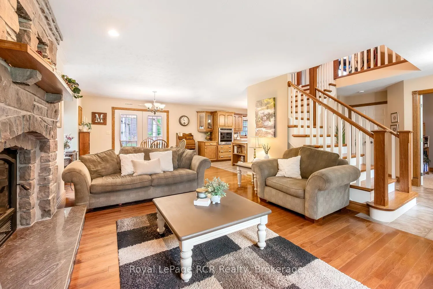 Photo 7 of 743055 Sideroad 10, Chatsworth — HOMEH