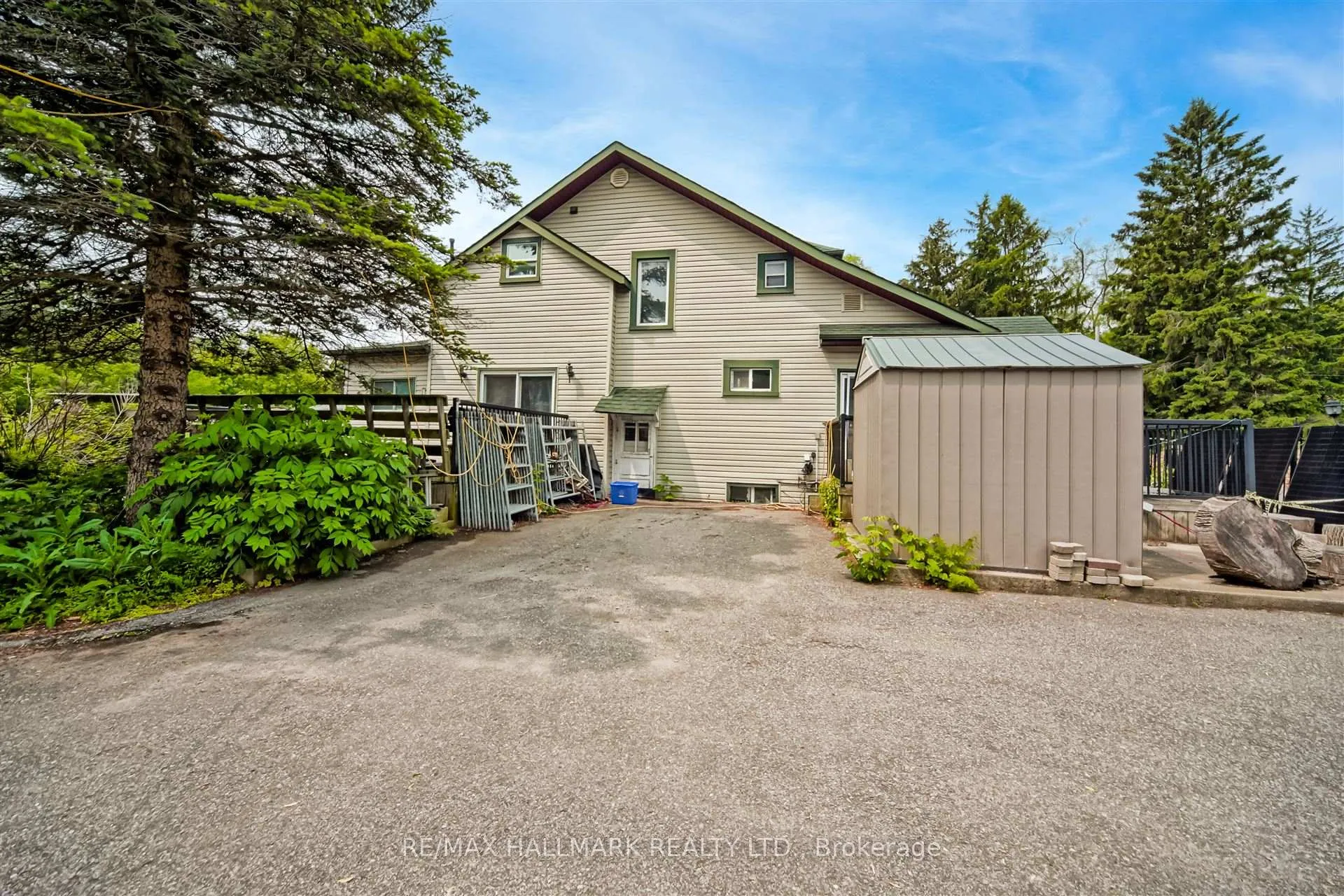 Photo 8 of 3125 Lloydtown-Aurora Side Road, King, Rural King — HOMEH