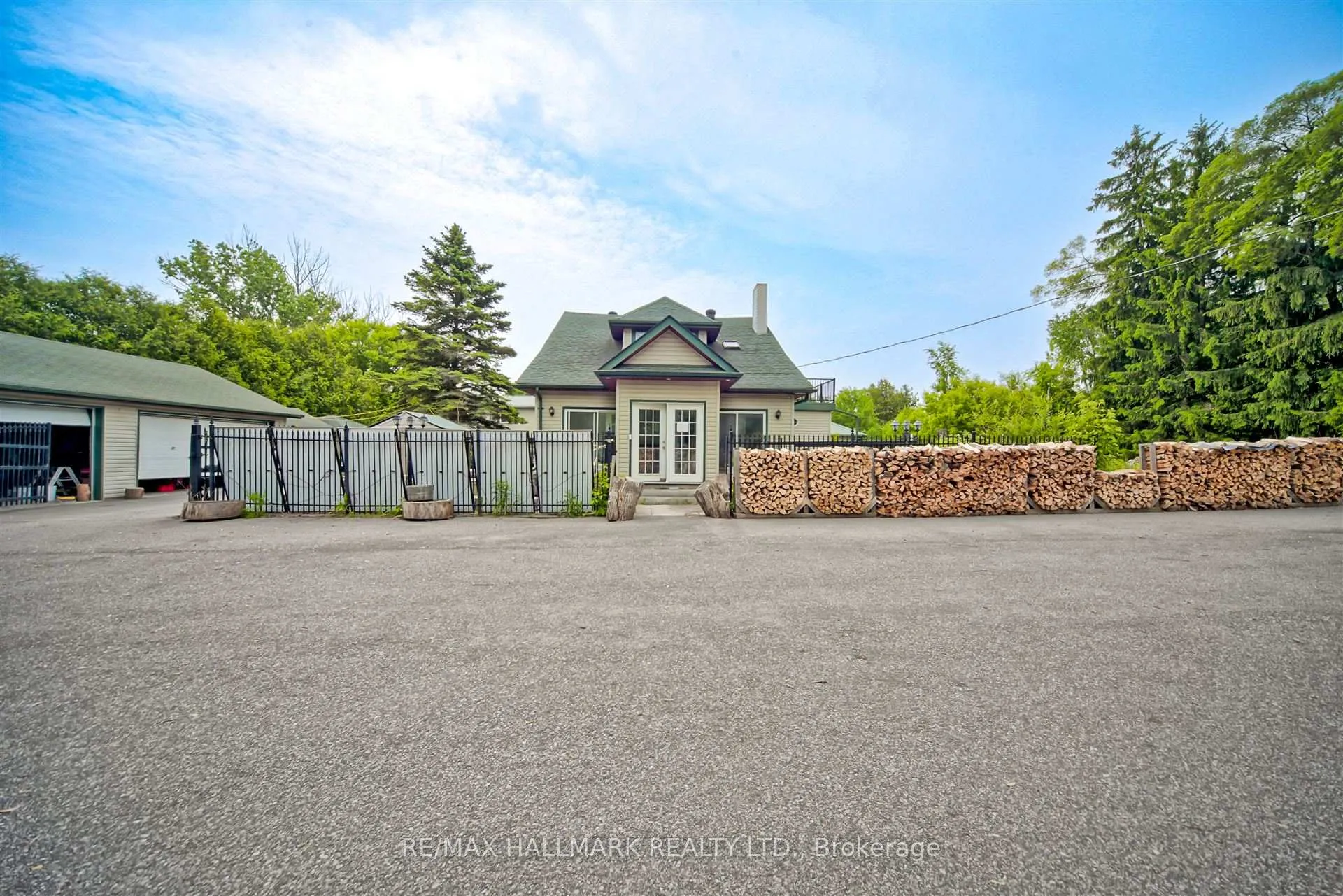Photo 12 of 3125 Lloydtown-Aurora Side Road, King, Rural King — HOMEH