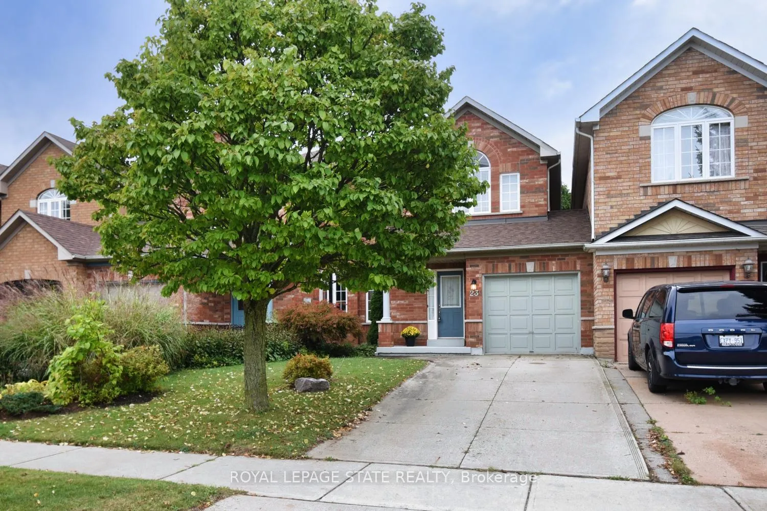 Photo 3 of 23 Stevenson Street, Hamilton, Ancaster — HOMEH