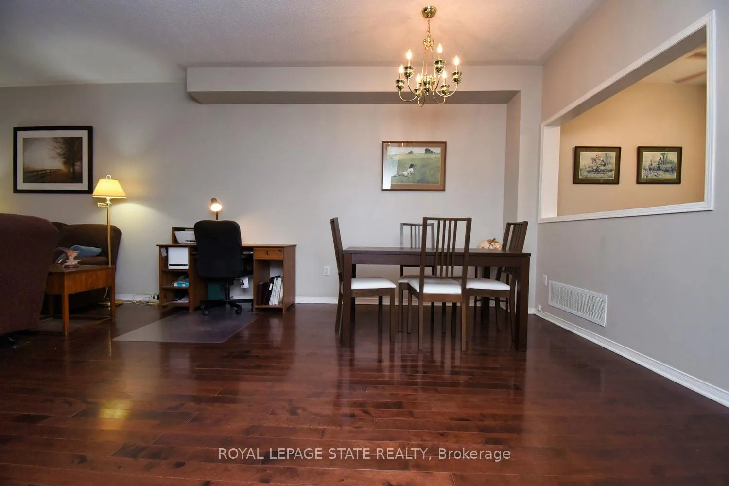 Photo 8 of 23 Stevenson Street, Hamilton, Ancaster — HOMEH