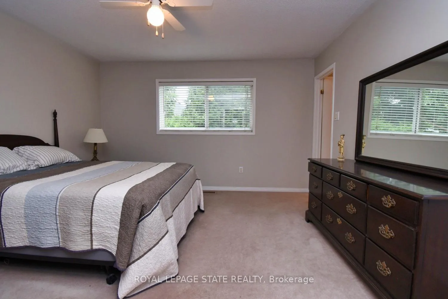 Photo 15 of 23 Stevenson Street, Hamilton, Ancaster — HOMEH