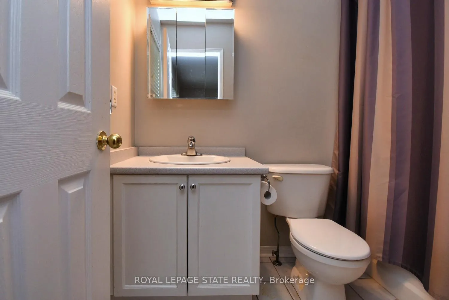 Photo 16 of 23 Stevenson Street, Hamilton, Ancaster — HOMEH