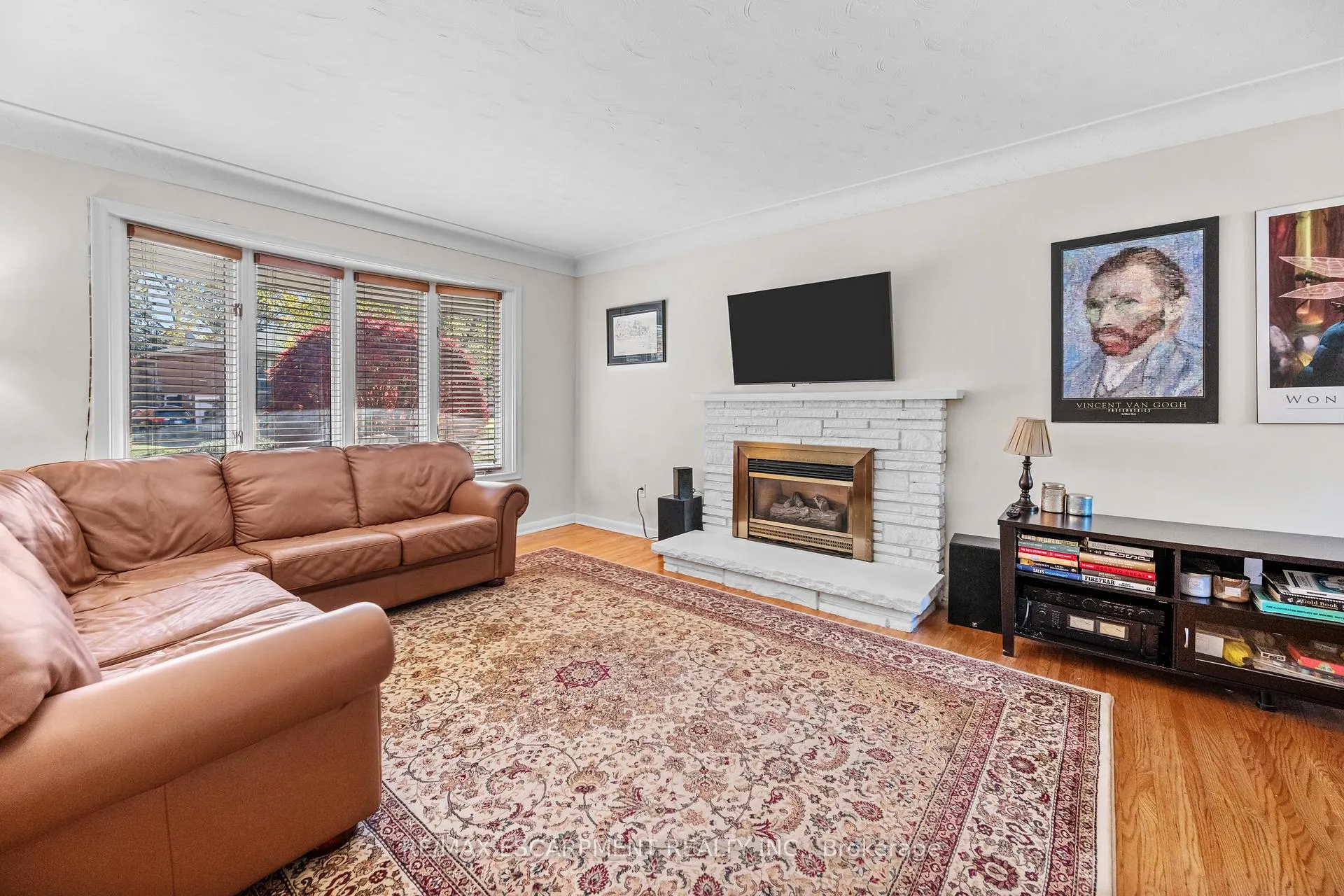 Photo 6 of 375 Clarendon Drive, Hamilton, Ancaster — HOMEH
