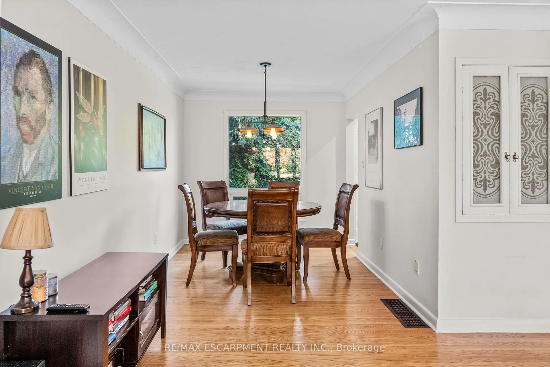 Photo 10 of 375 Clarendon Drive, Hamilton, Ancaster — HOMEH