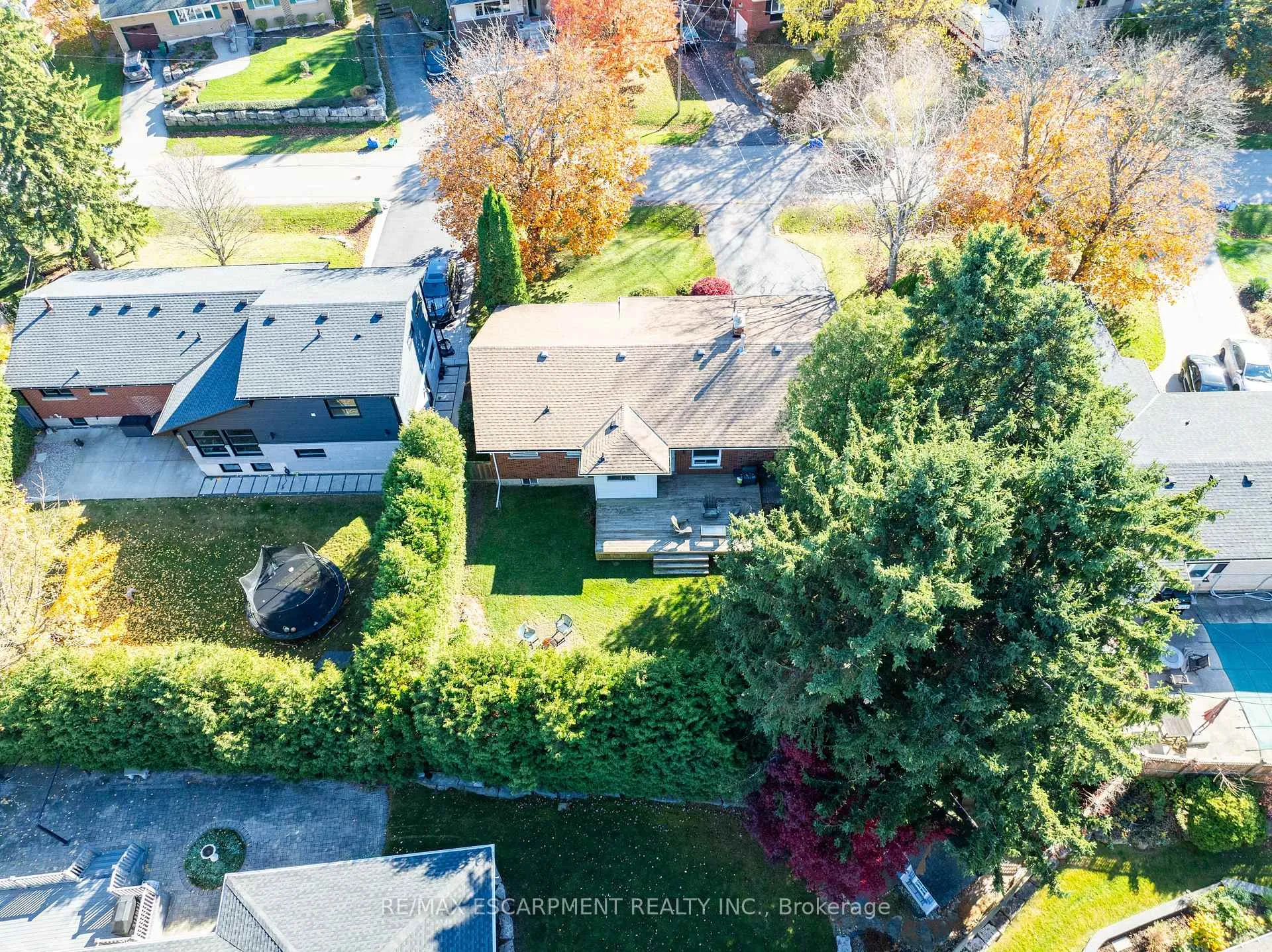 Photo 43 of 375 Clarendon Drive, Hamilton, Ancaster — HOMEH