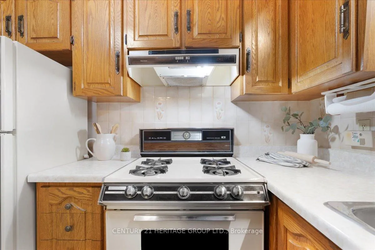 Photo 21 of 228 West Avenue N, Hamilton, Beasley — HOMEH