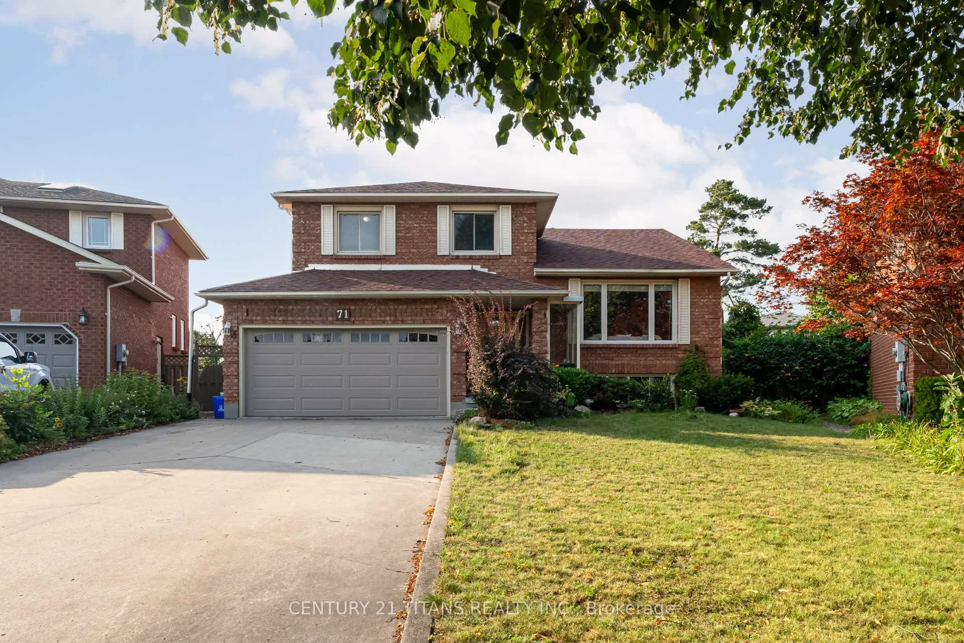 Photo 1 of 71 Kingswood Drive, Clarington, Courtice — HOMEH