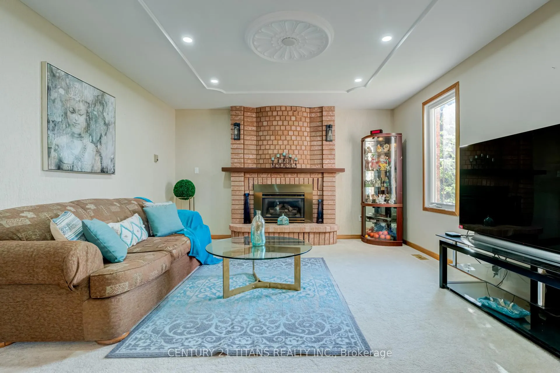 Photo 10 of 71 Kingswood Drive, Clarington, Courtice — HOMEH