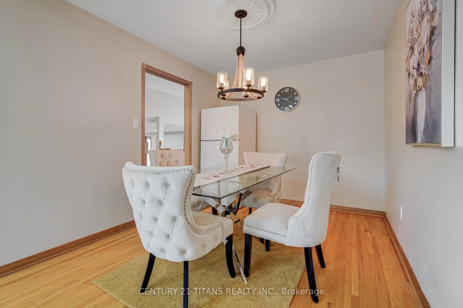 Photo 15 of 71 Kingswood Drive, Clarington, Courtice — HOMEH