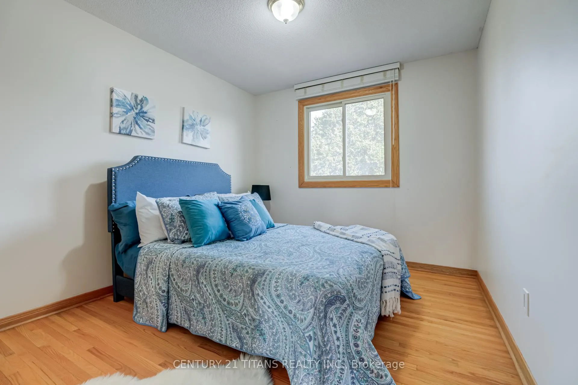 Photo 28 of 71 Kingswood Drive, Clarington, Courtice — HOMEH