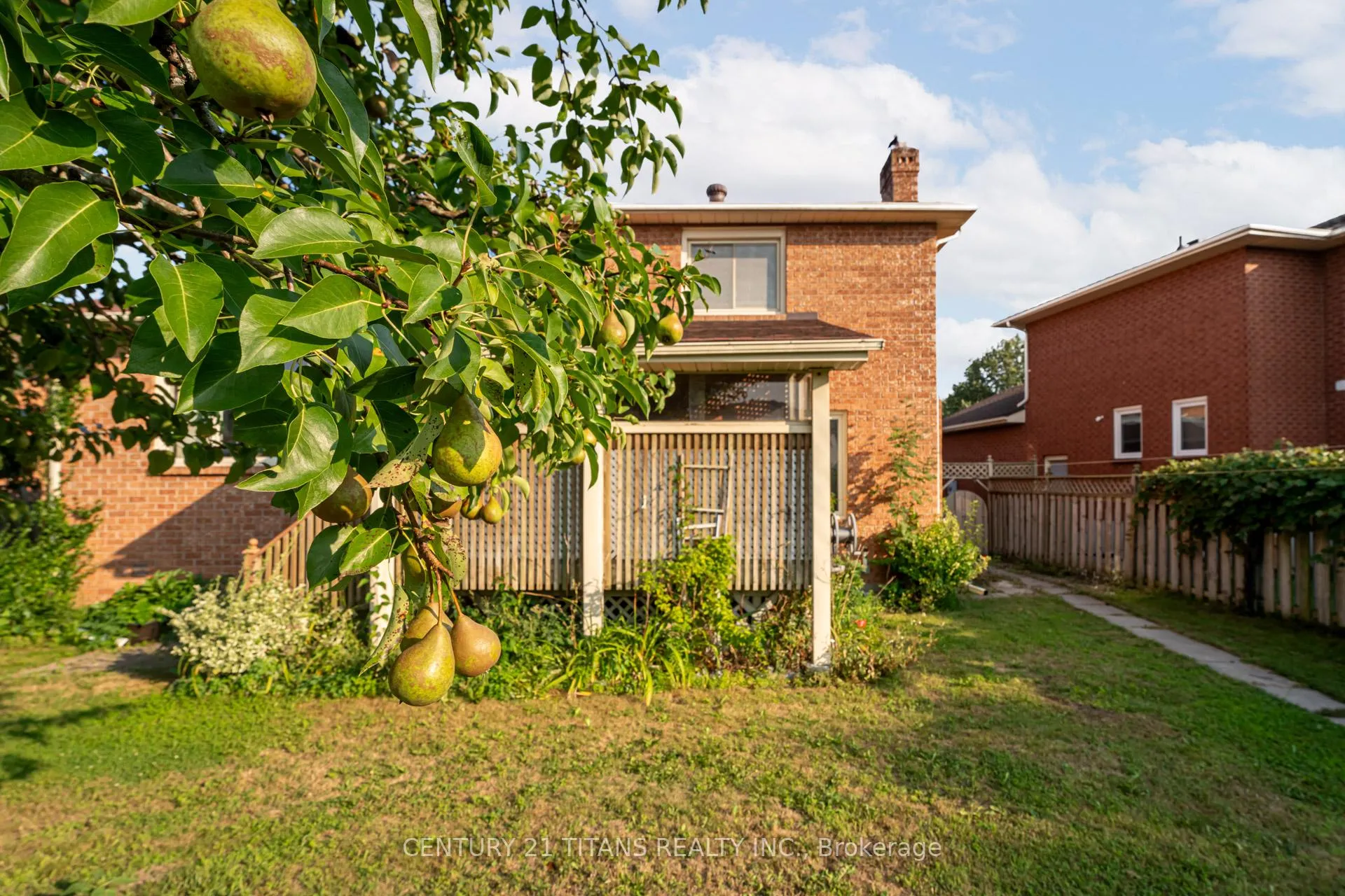Photo 50 of 71 Kingswood Drive, Clarington, Courtice — HOMEH