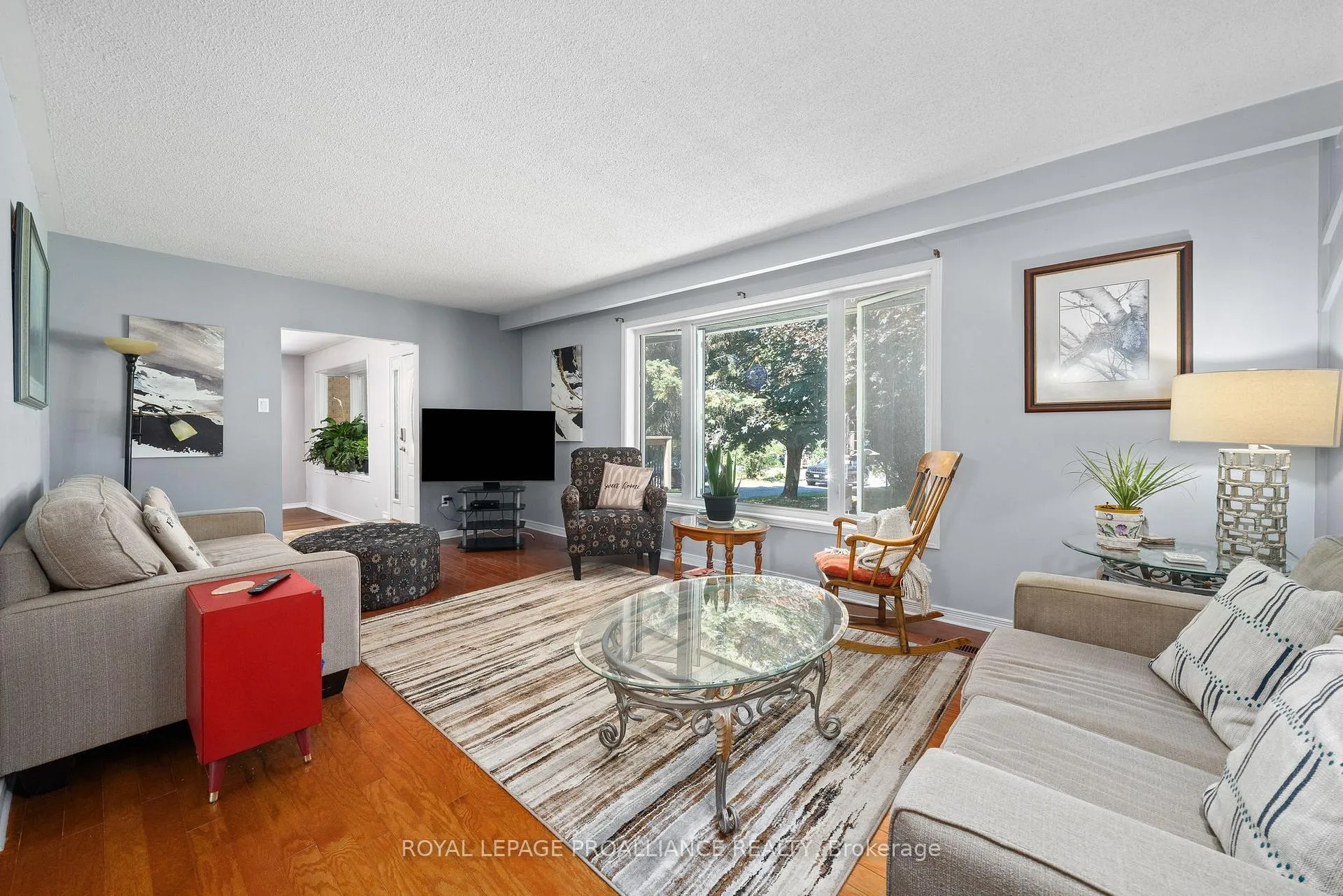 Photo 8 of 338 County Road 28, Prince Edward County, Ameliasburgh — HOMEH
