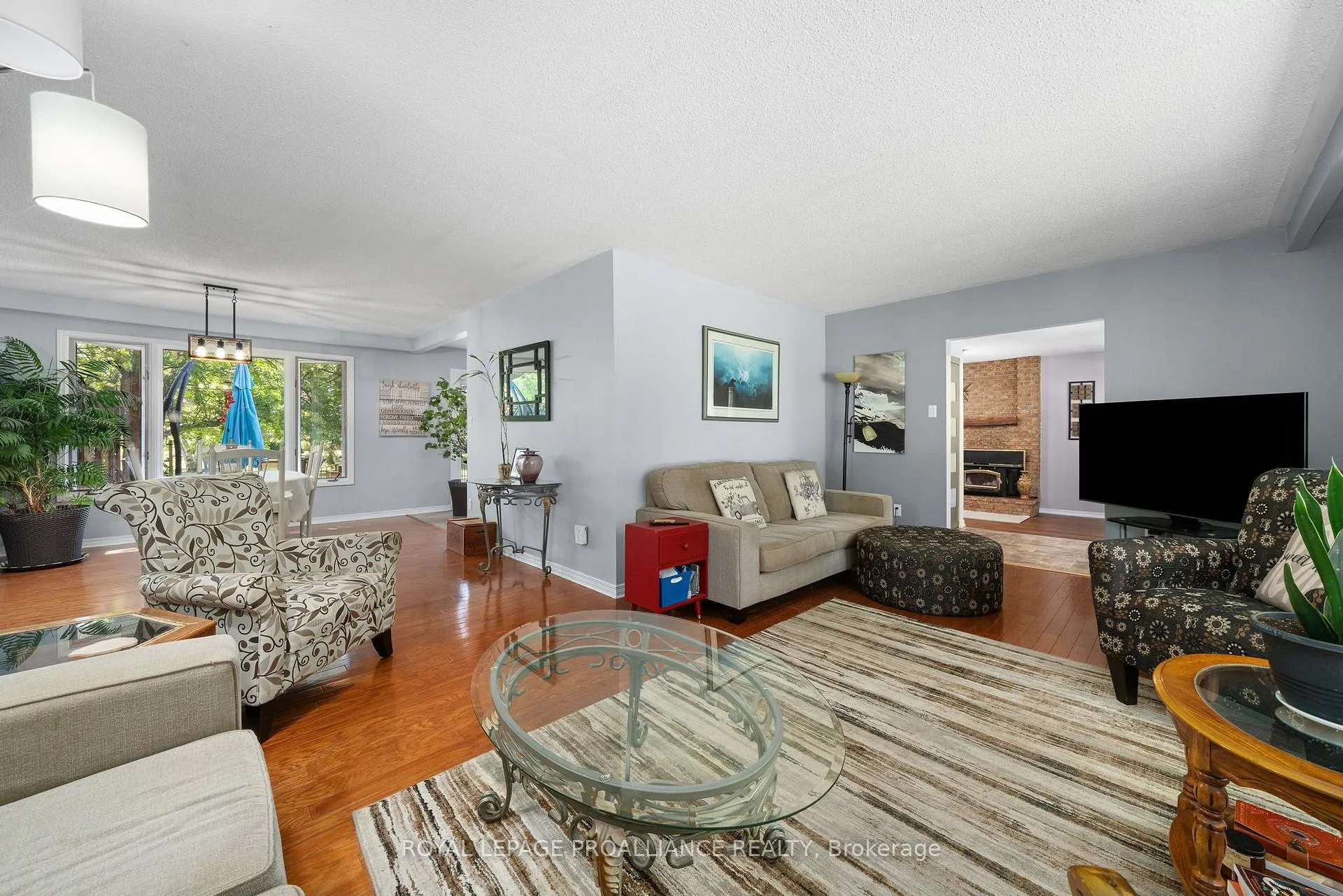 Photo 10 of 338 County Road 28, Prince Edward County, Ameliasburgh — HOMEH