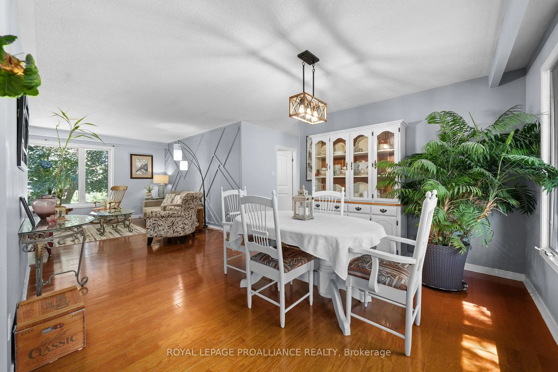 Photo 11 of 338 County Road 28, Prince Edward County, Ameliasburgh — HOMEH