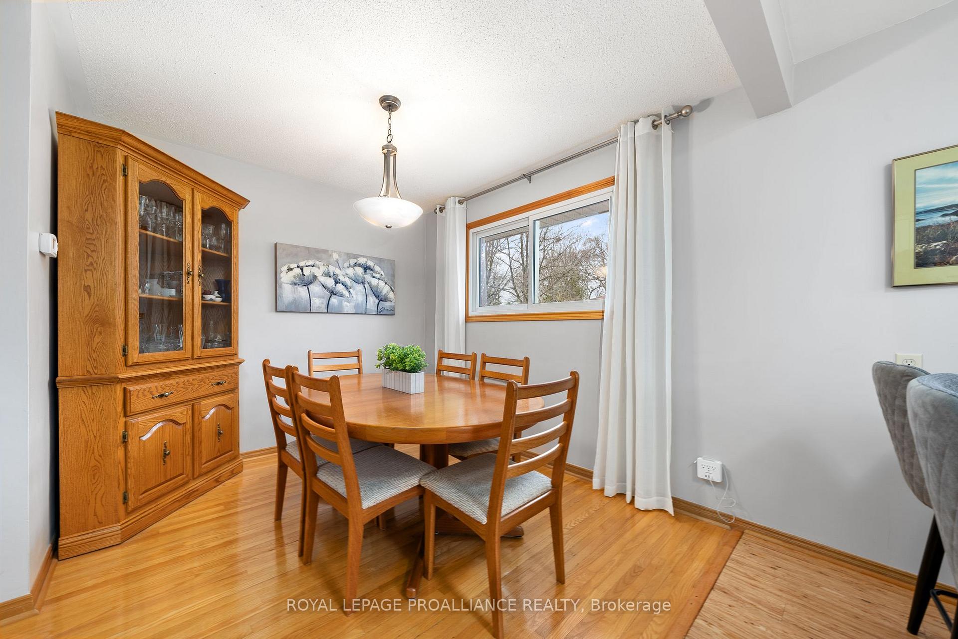 Photo 14 of 96 Jackson Avenue, Belleville, Belleville Ward — HOMEH