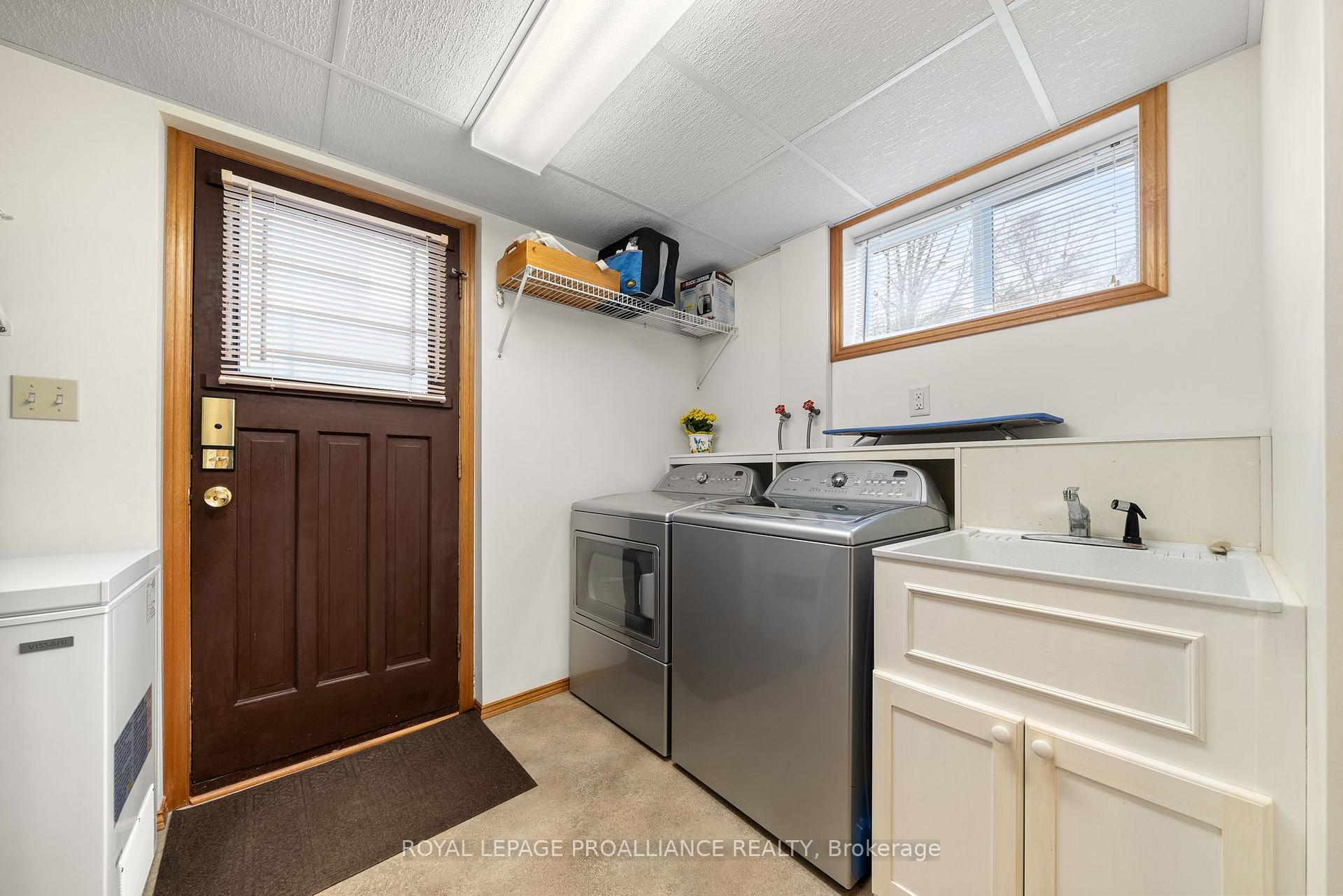 Photo 33 of 96 Jackson Avenue, Belleville, Belleville Ward — HOMEH