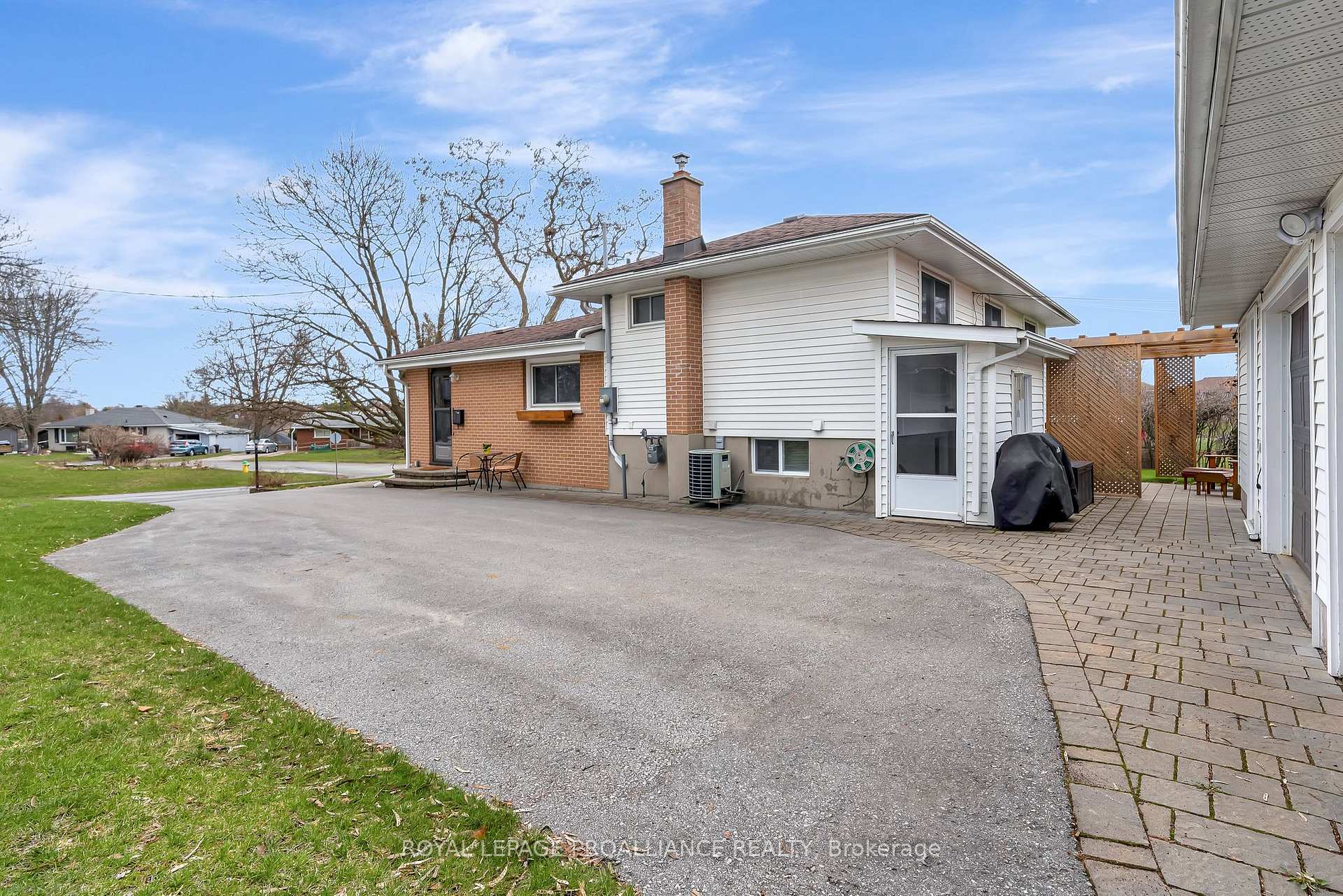 Photo 35 of 96 Jackson Avenue, Belleville, Belleville Ward — HOMEH