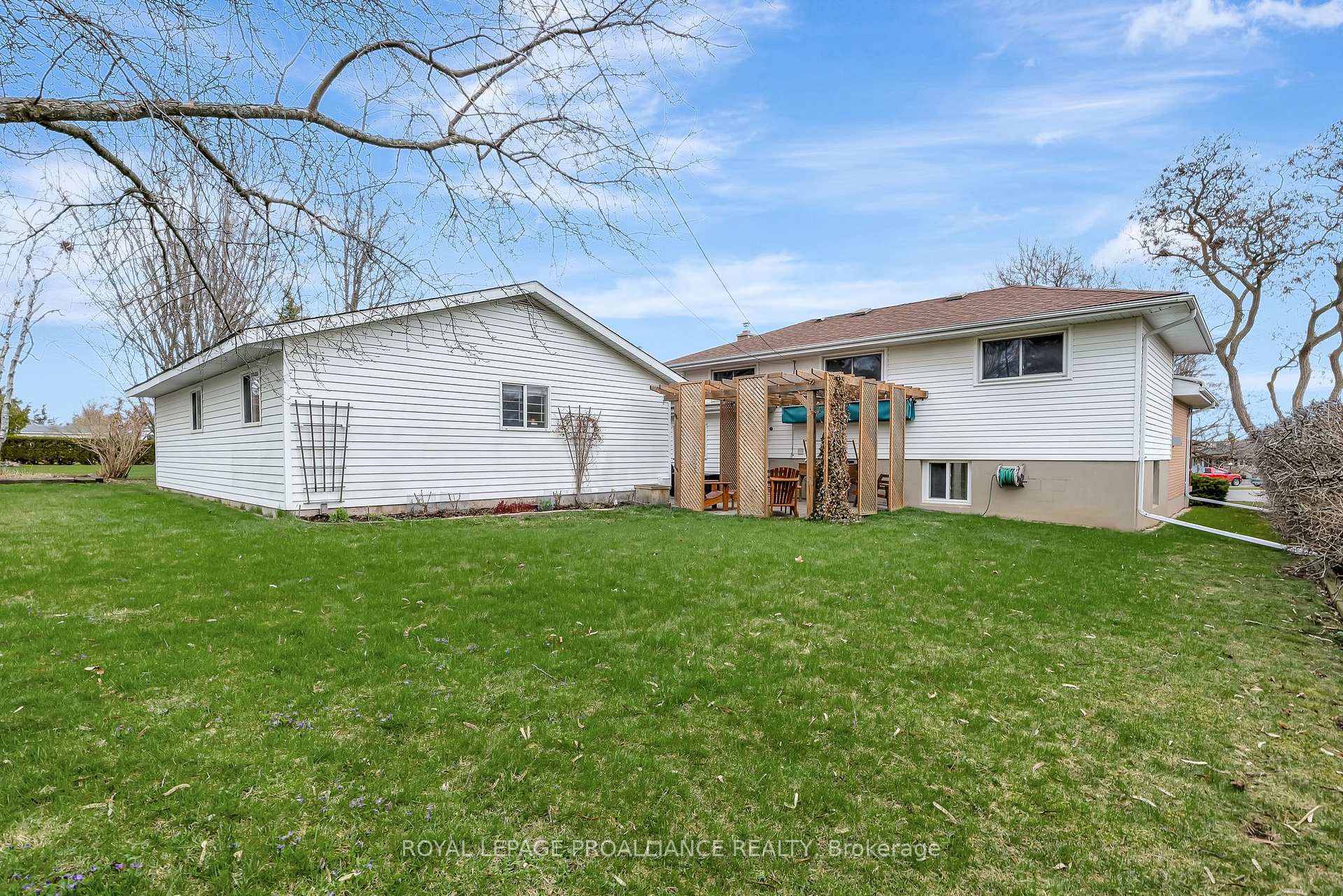 Photo 43 of 96 Jackson Avenue, Belleville, Belleville Ward — HOMEH