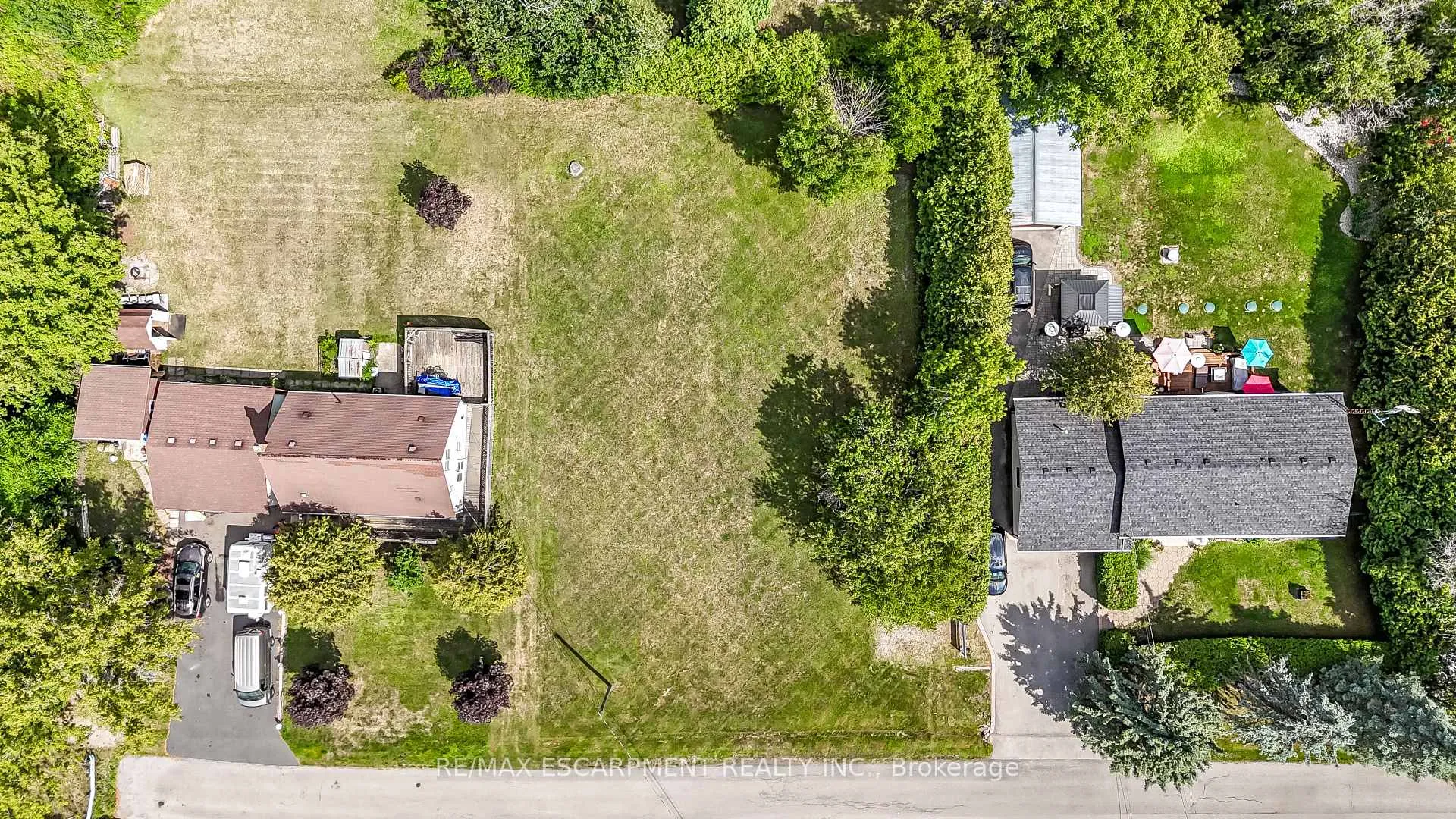 Photo 8 of 29 Fleming Avenue, Hamilton, Dundas — HOMEH