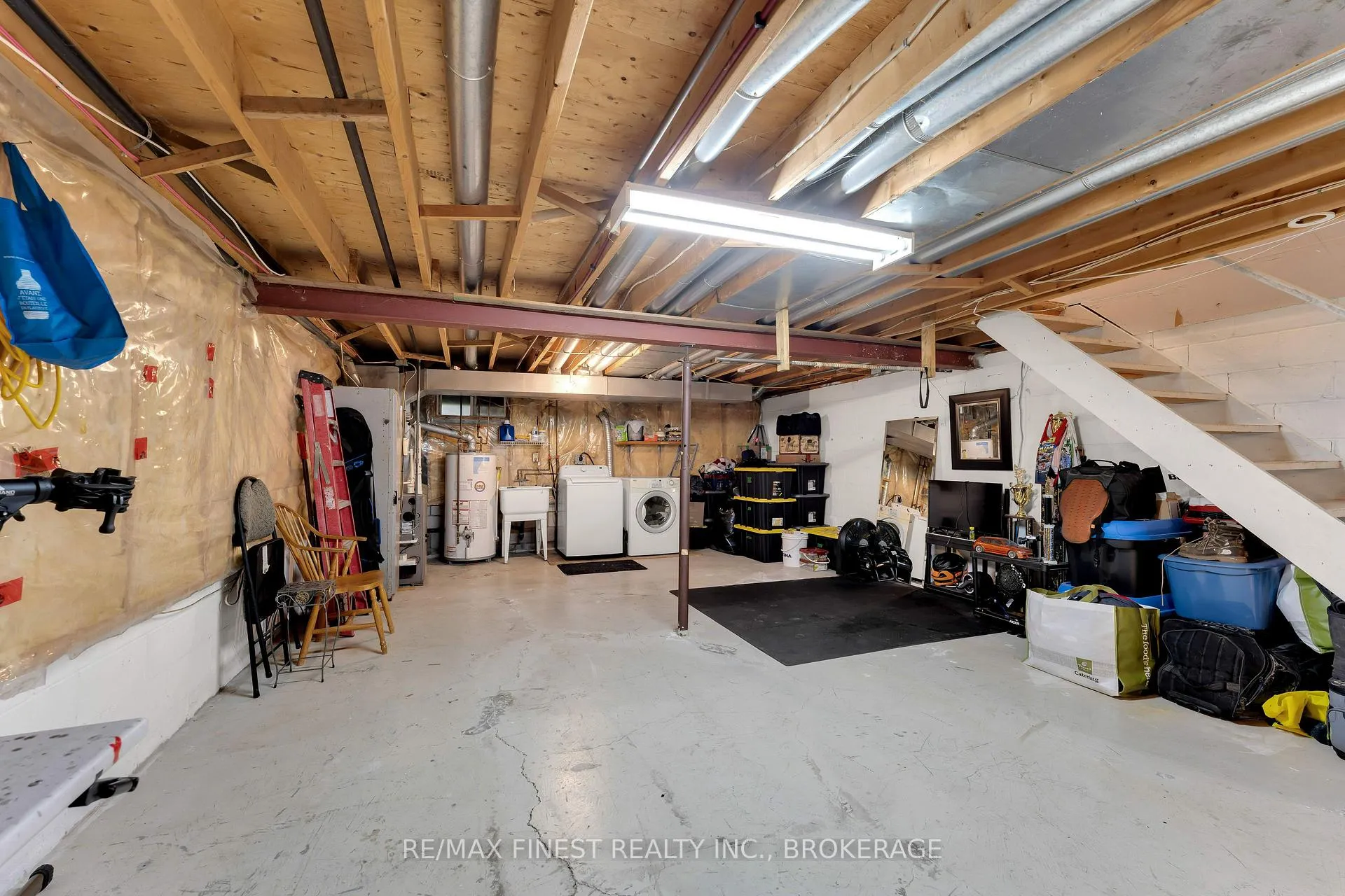 Photo 26 of 869 Larchwood Crescent, Kingston, City Northwest — HOMEH