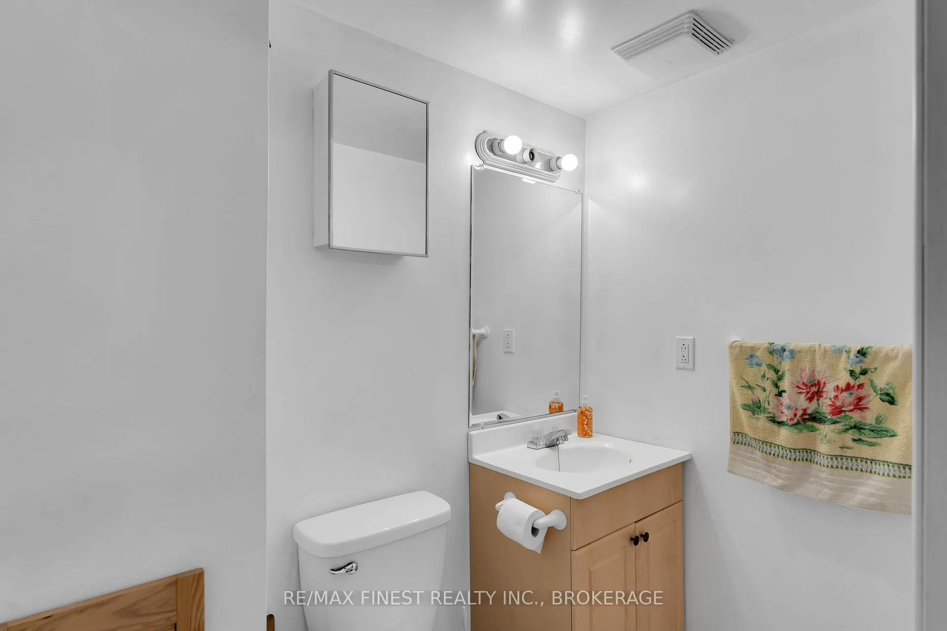 Photo 27 of 869 Larchwood Crescent, Kingston, City Northwest — HOMEH