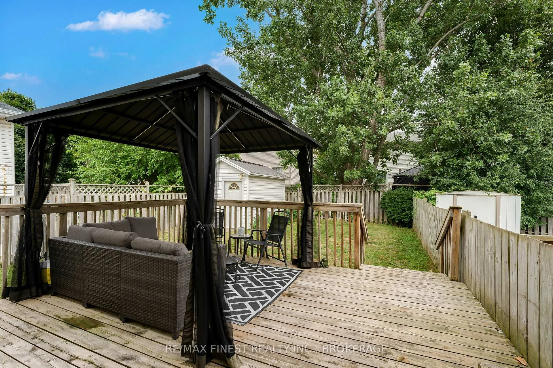 Photo 29 of 869 Larchwood Crescent, Kingston, City Northwest — HOMEH