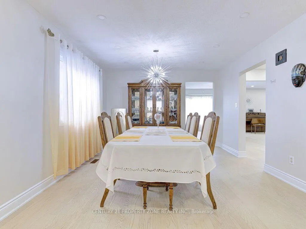 Photo 13 of 83 Pinewarbler Drive, Hamilton, Bruleville — HOMEH