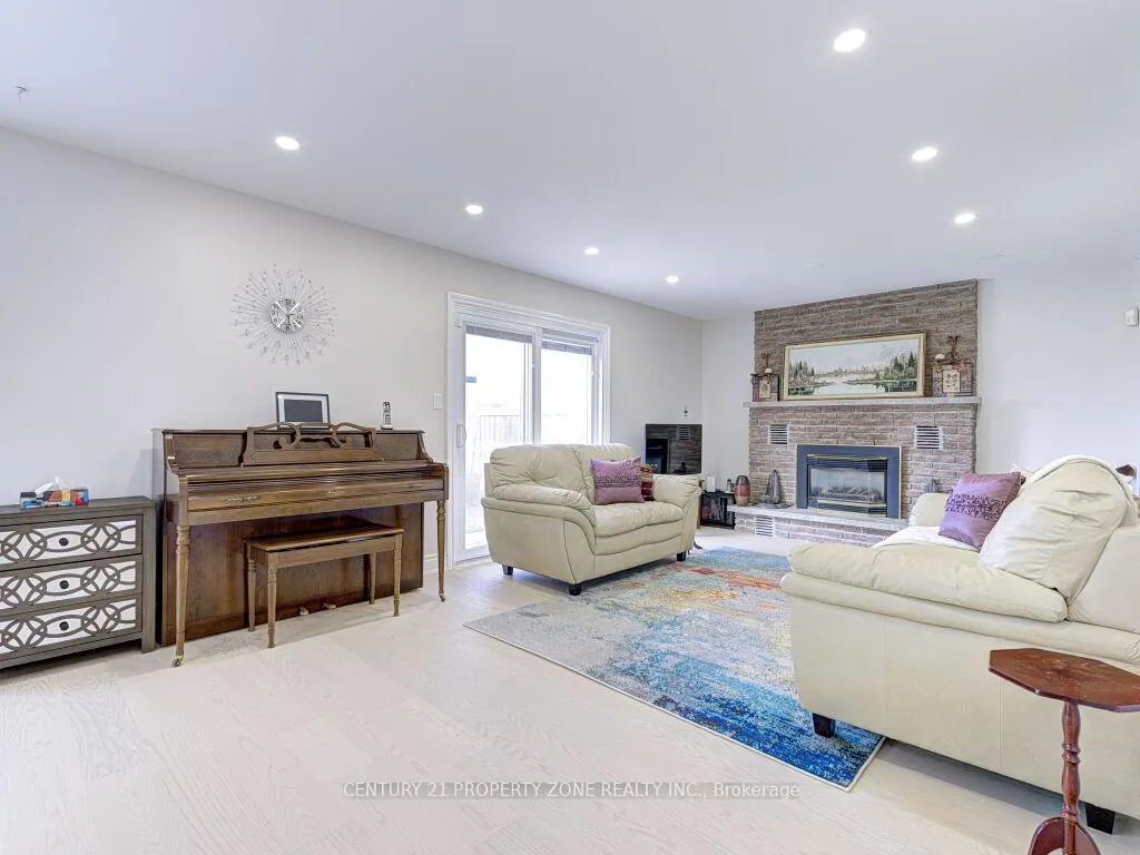 Photo 20 of 83 Pinewarbler Drive, Hamilton, Bruleville — HOMEH