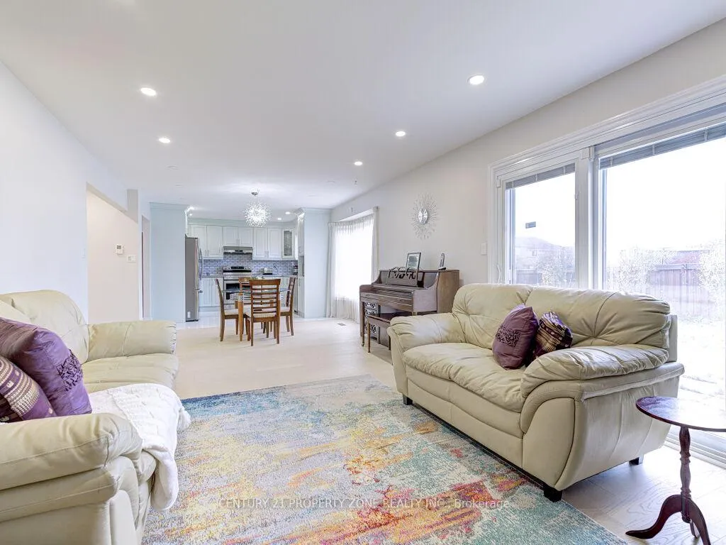 Photo 22 of 83 Pinewarbler Drive, Hamilton, Bruleville — HOMEH