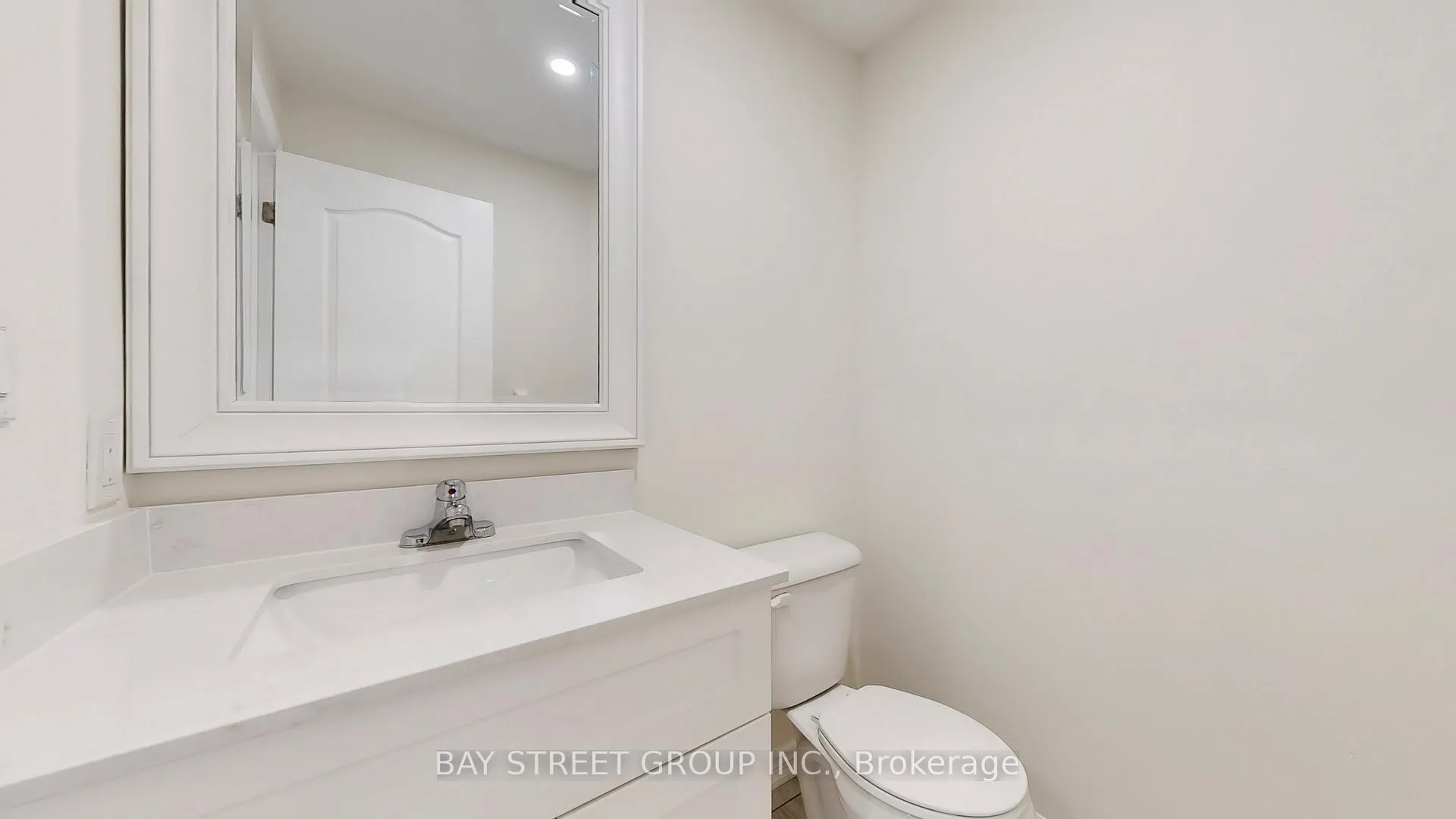 Photo 12 of Unit 22, 181 Parktree Drive, Vaughan, Maple — HOMEH
