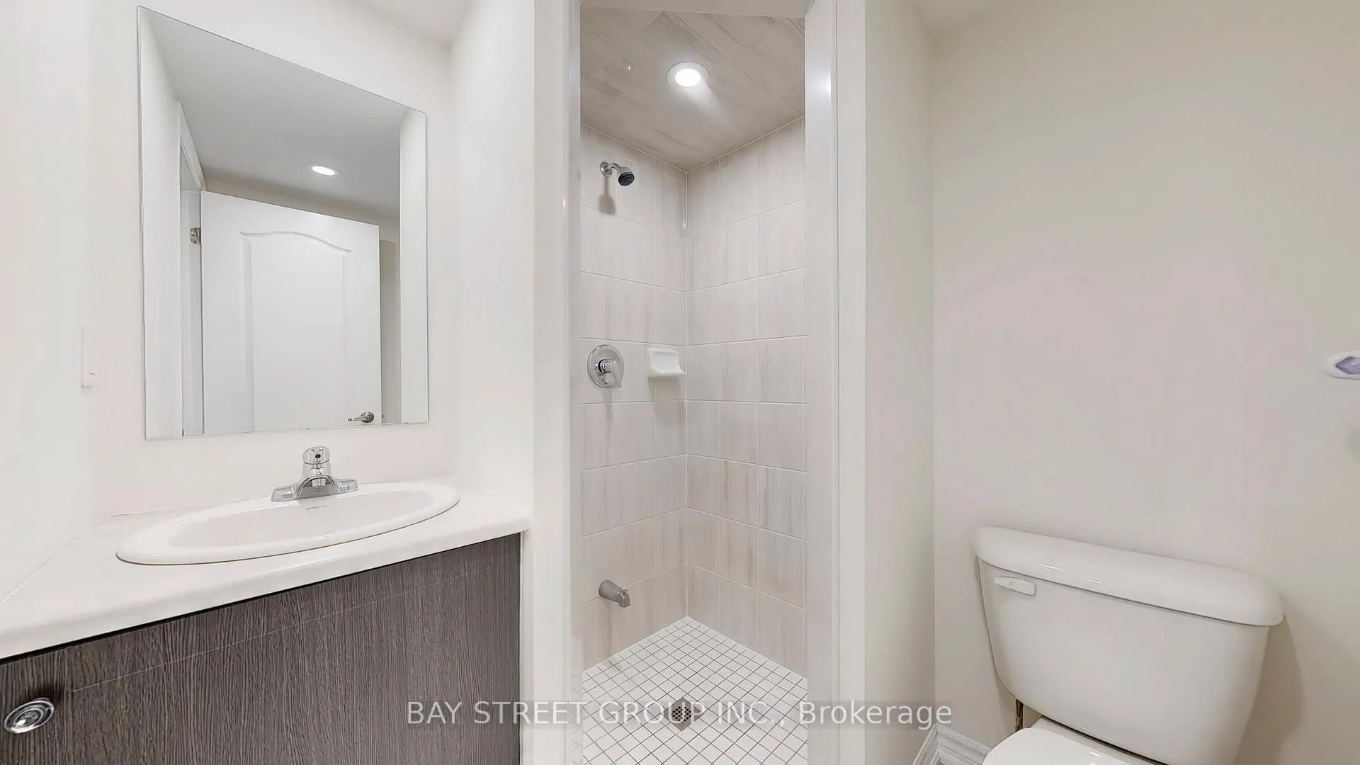 Photo 16 of Unit 22, 181 Parktree Drive, Vaughan, Maple — HOMEH