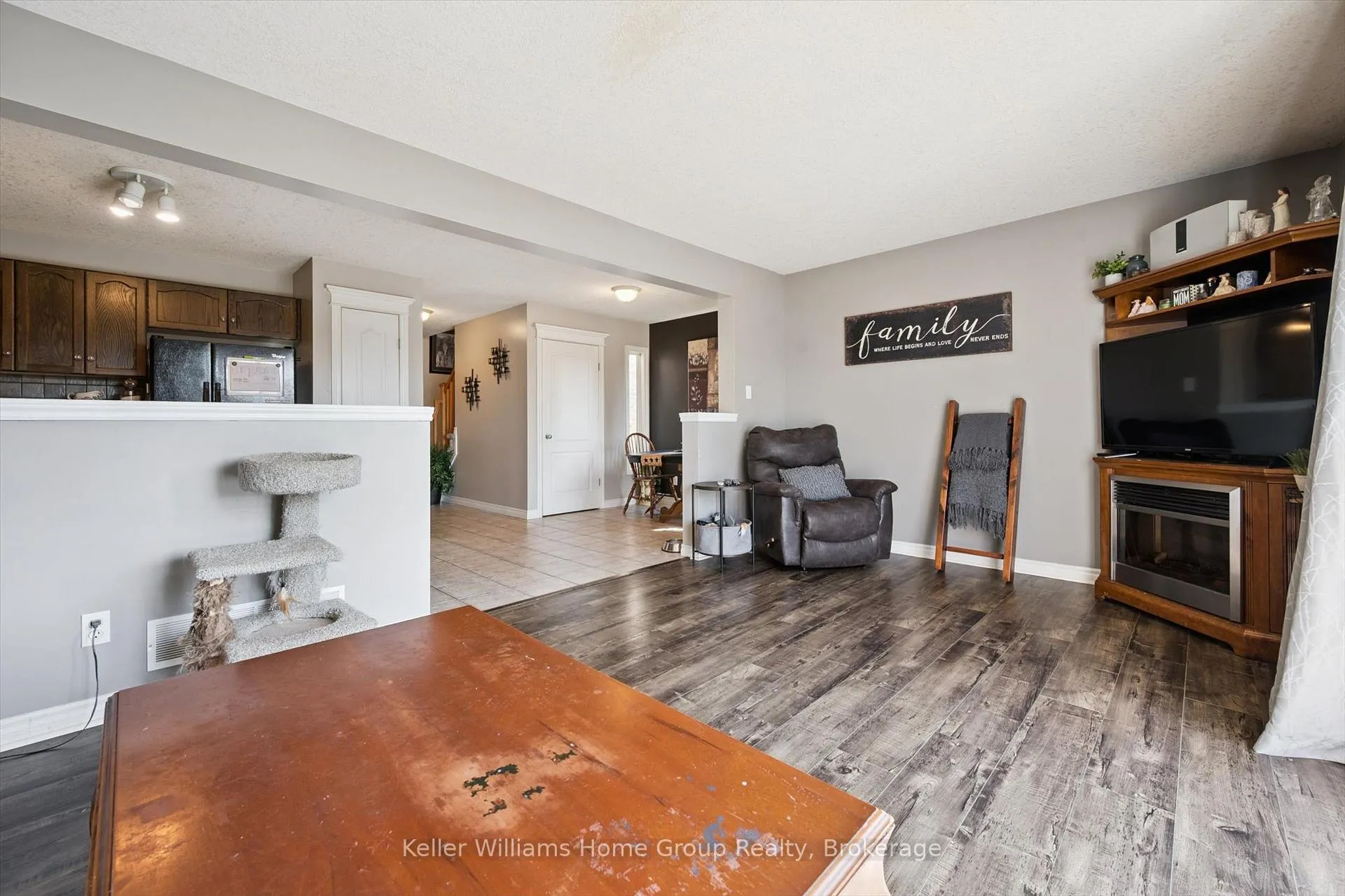 Photo 9 of 276 Severn Drive, Guelph, Grange Road — HOMEH